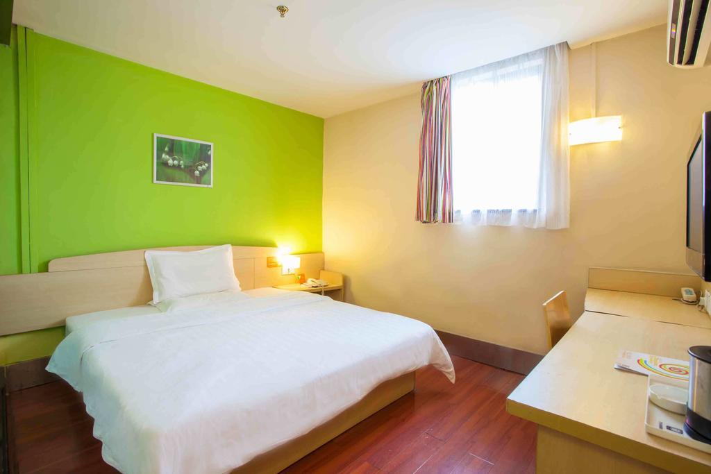 7Days Inn Premium Fuzhou Tatou Road חדר תמונה