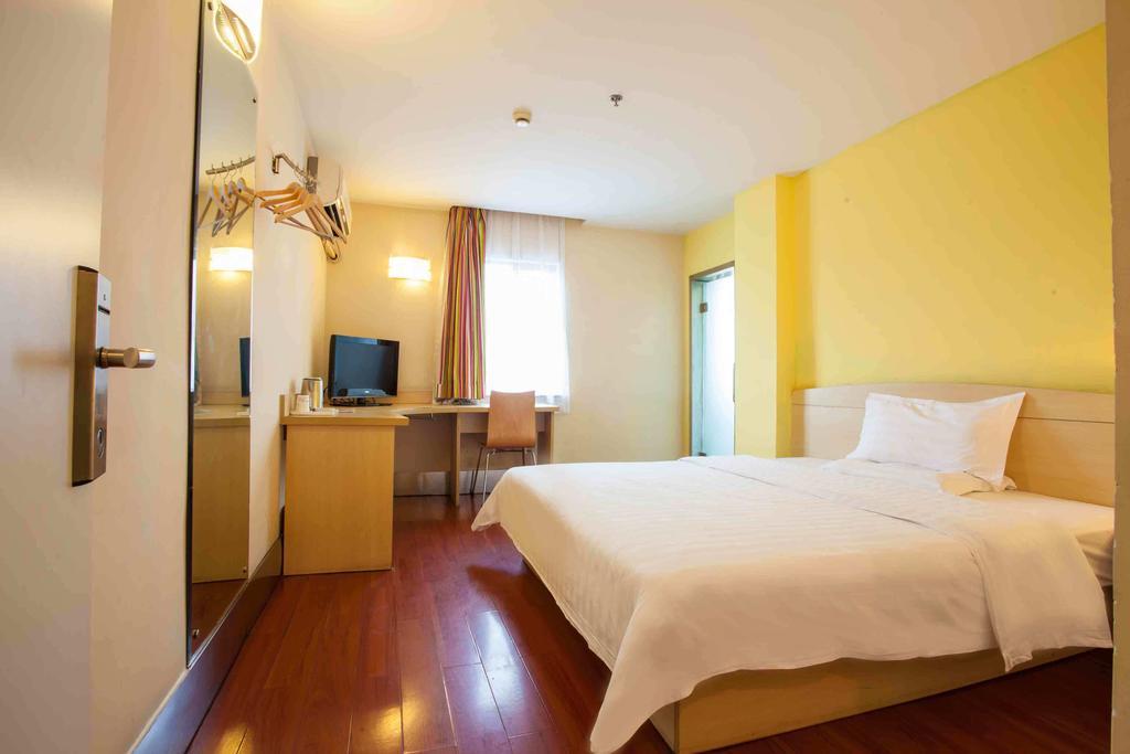 7Days Inn Premium Fuzhou Tatou Road חדר תמונה